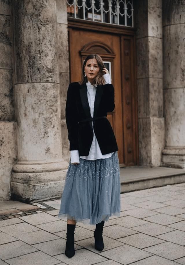 女人过了45岁，这3种＂颜色＂要少穿，显得没气色还很掉价