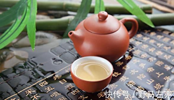 贫血|饭后喝茶易贫血？导致便秘事情多！医生：不喝为妙！