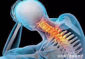 麻油|颈背部酸涨多半颈椎病?只用萝卜配绿豆,颈椎病“来去无踪”!