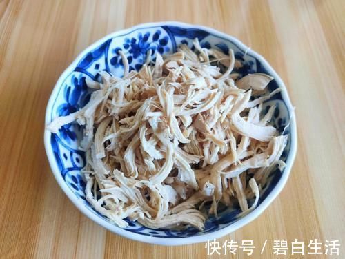 凉拌菜|天热要常吃黄瓜,教你新吃法,有肉有菜清凉爽口,一看就有食欲