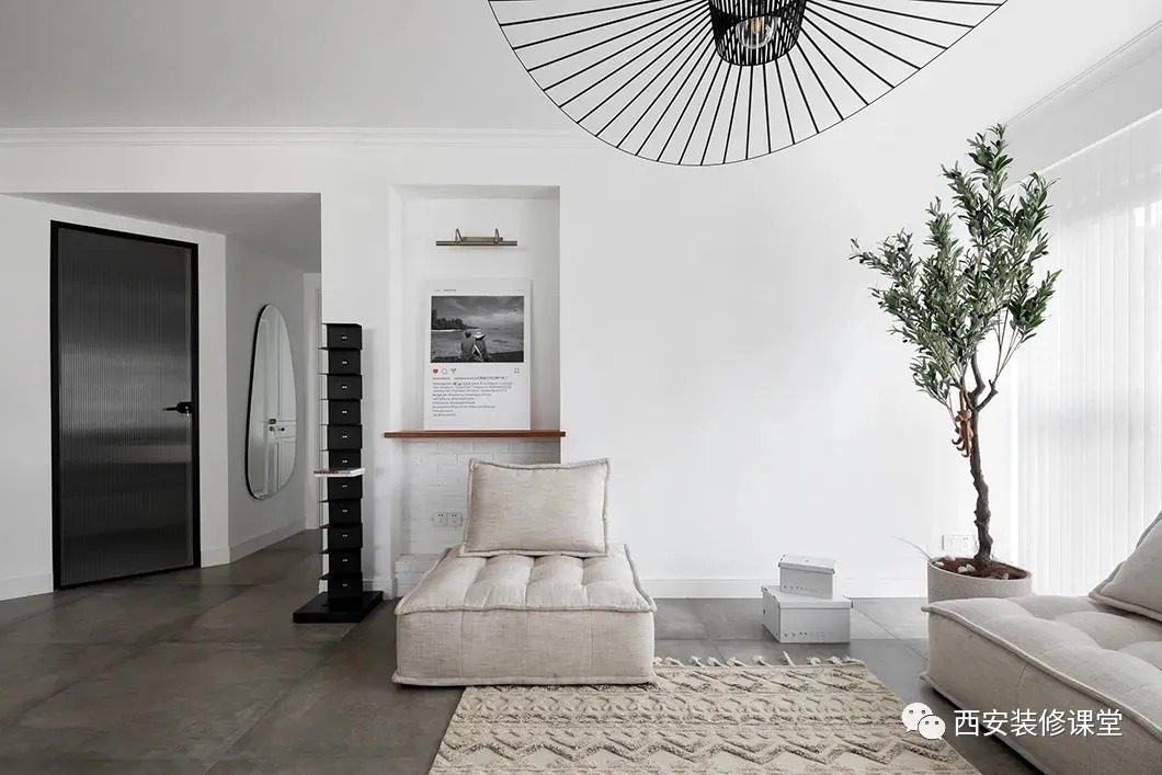 极简|130㎡开放餐厨,通铺瓷砖,打造高质量住宅