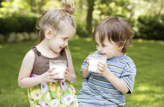 乐吧|一个孩子将来是不是富人,儿时就已注定了,中了的父母偷着乐吧