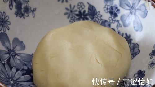 想吃这种肉酥饼不用买，方法跟比例告诉你，新手也能一次成功