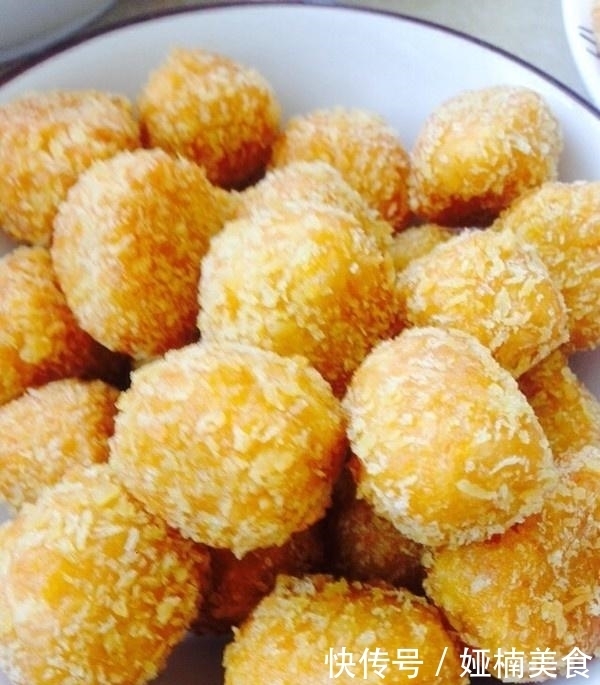 这菜我家儿子最爱吃,隔几天买5斤,捏一捏蒸一蒸,上桌就吃光!