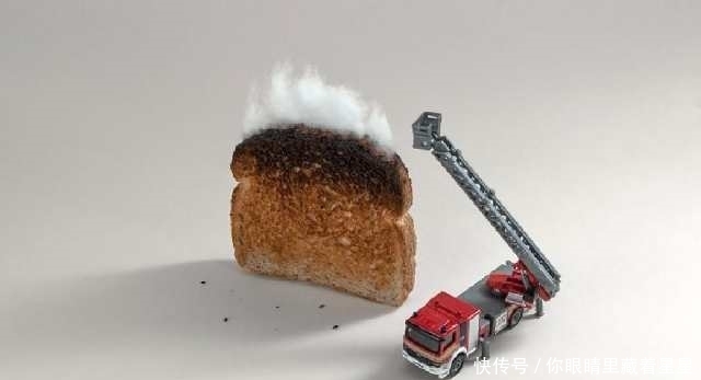  吃水果|这样吃水果才是最正确的姿势，赶紧学起来，保证你从前没见过