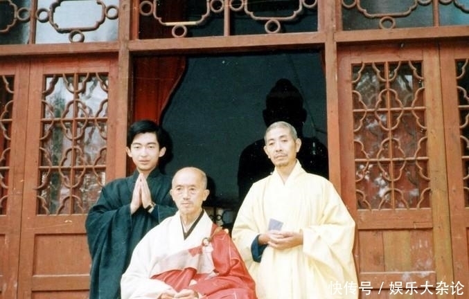 “二指禅”传人, 时代的“传说”, 海灯法师即将走下神坛?