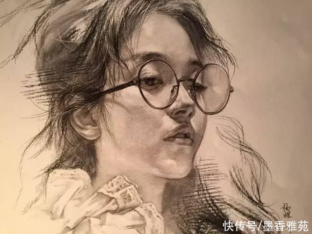 素描美女也可以如此撩人