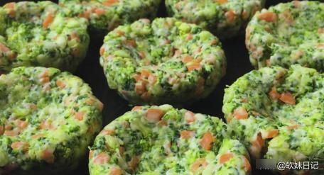 简单|天热了要多吃这菜,简单蒸一蒸,鲜嫩又美味,一上桌就抢光光