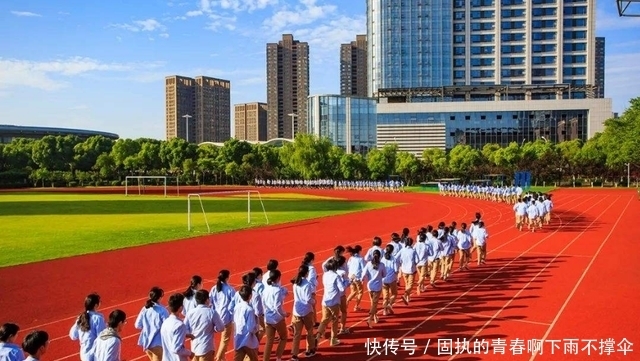 学生们|体育老师公认“省力”跑步法，告别不正确的跑步方式，轻松到终点