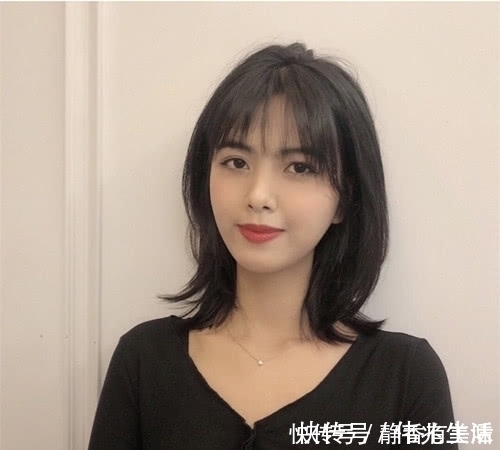 额头|脸大的你,别总留齐刘海,这几款''仙女发型''了解下,时髦又显瘦