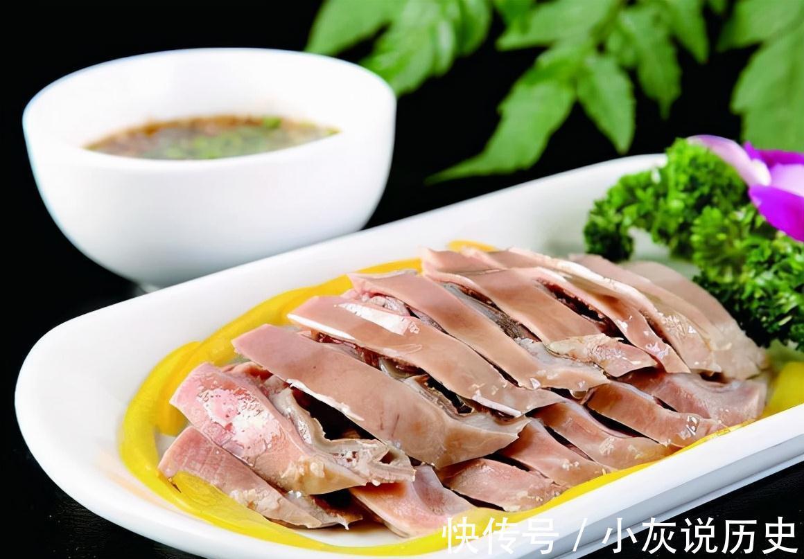 俗话说“一个猪肚十副药”是什么意思？常吃猪肚身体有什么变化