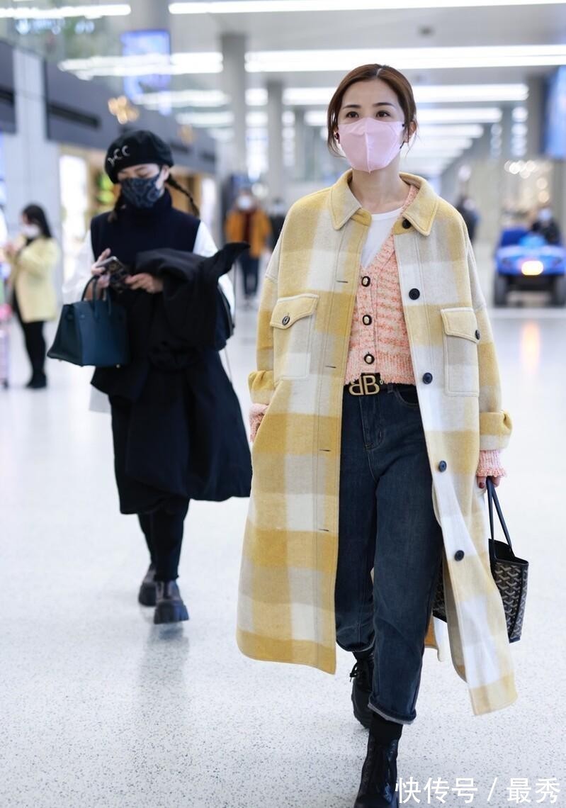 淑女风 冬季的万能搭配公式来了,“大衣+靴子”精致时髦,20到50都能穿