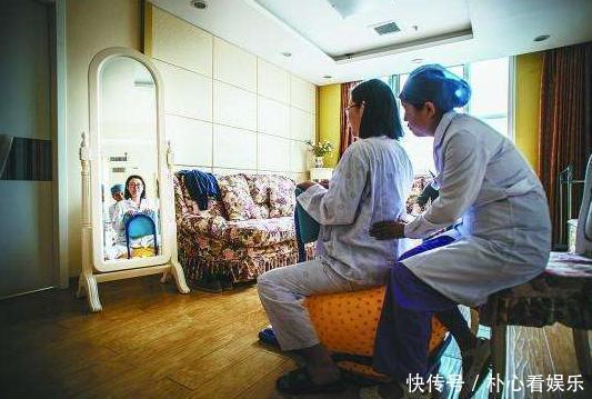 病房|“我真羡慕你”,住在同一个病房,穷孕妈和富孕妈的待遇天差地别