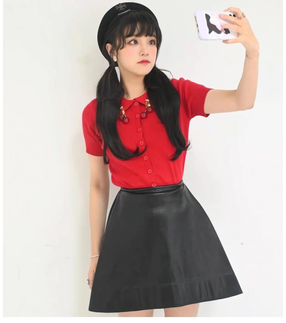 哪儿个女孩儿不怕虫?“虎妞”宋雨琦:我直接吃活的!