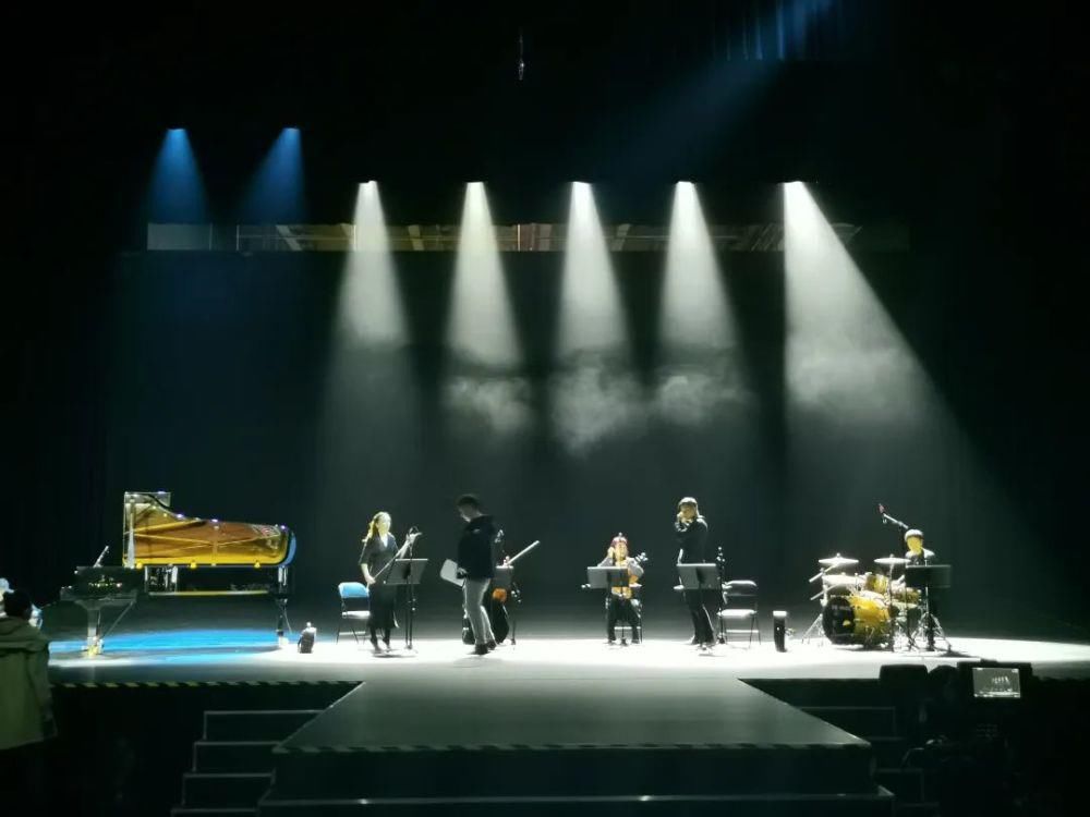  亮相|精彩亮相，非音未来艺术团奏响中东欧国家合作新春晚会