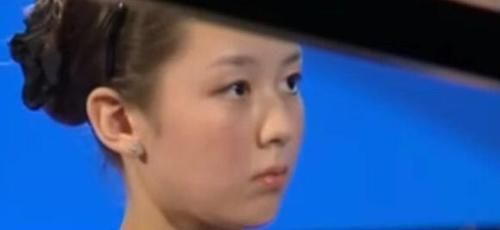 有种纯素颜叫郎朗妻子, 气质降低颜值成迷, 网友: 这是换头了