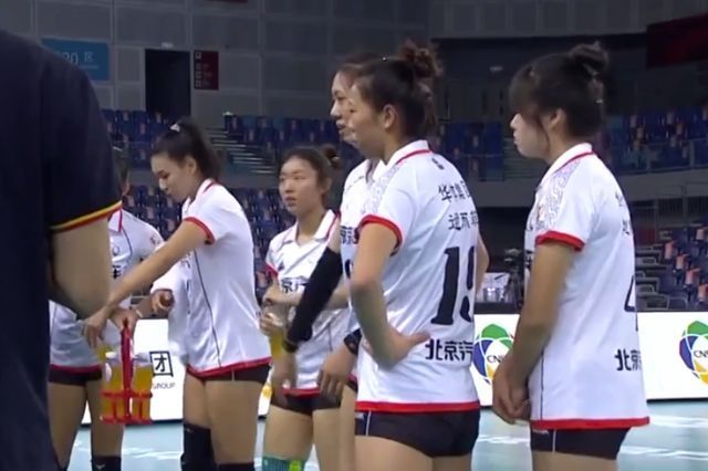 吴梦洁|净胜32分,江苏女排3-0横扫北京队,获得赛季首胜