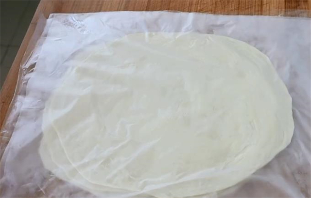 剂子|正宗手抓饼做法，外酥里软层次多，多做一些冻起来，当早餐好方便