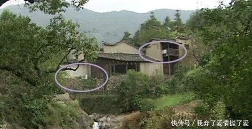 |搞笑又尴尬的穿帮，看一次笑一次，网友：导演我们聊聊