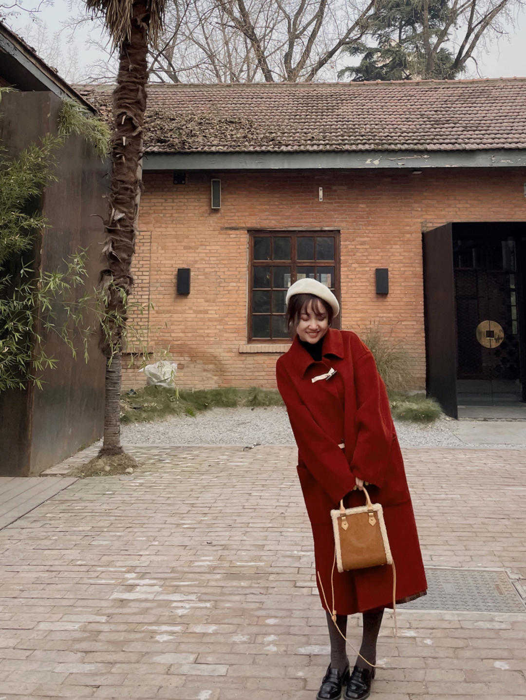 穿搭 这些才是红色大衣的正确搭法,经典稳重又有气场,让你美出新高度