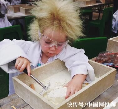 蓬发综合征|美国一男婴拥有爱因斯坦“同款发型”，全球大概有100名类似患者