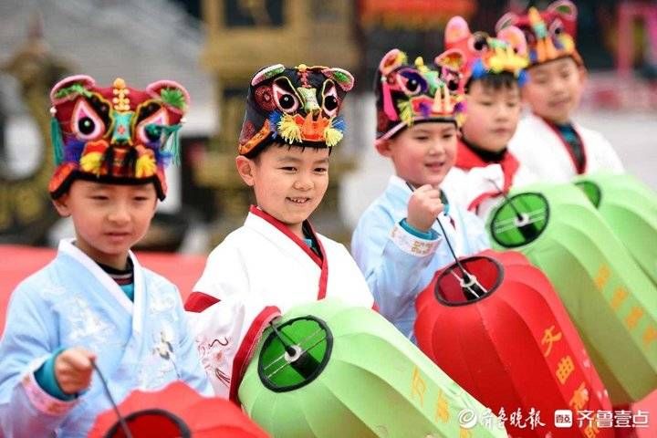 临沂市|“虎娃”闹元宵，大孩子小孩子都来了