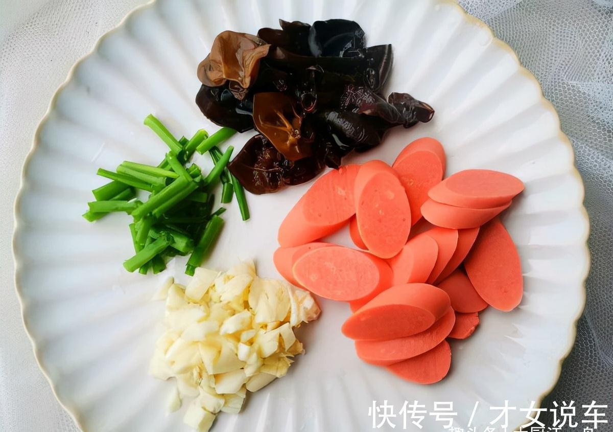 解馋|炒西兰花，切记不要焯水和直接炒，教你饭店做法，脆嫩入味又解馋