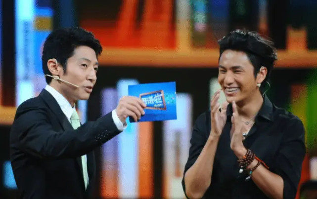 靳东|这4位明星称自己不参加综艺,前三位都做到了,最后一个实力打脸