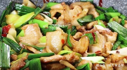 干香浓郁好吃下饭，比红烧肉好吃多了，每次上桌就疯抢，百吃不厌