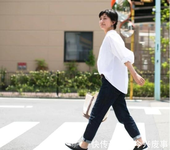 清新 日本主妇的夏季穿搭,清新优雅,适合40岁、50岁,穿出高级气场!