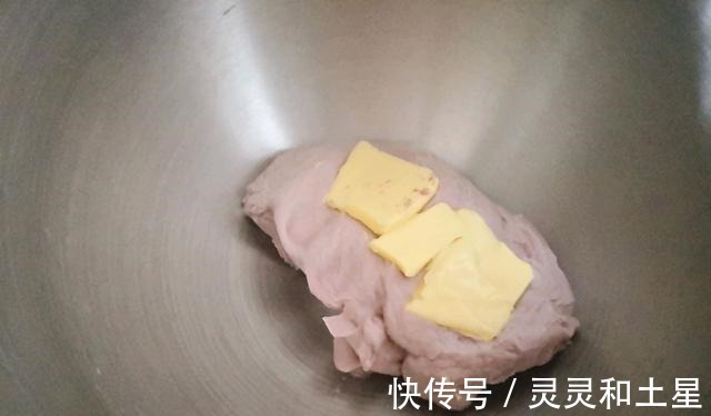 奶酪|营养早餐的做法，美味可口的餐包，一口下去奶香四溢！