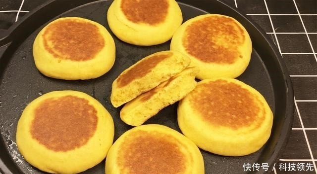 酵母|教你玉米松饼正宗做法，掌握2个小技巧，简单好吃，松软香甜