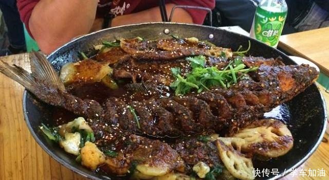 一看|去夜市摊吃烧烤,必点这3道菜的,老板一看便知这是内行人!