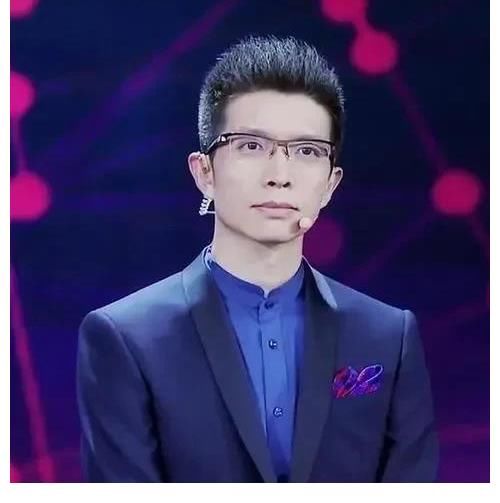 2022年春晚马上就要来了，这几位主持人，你最期待谁？
