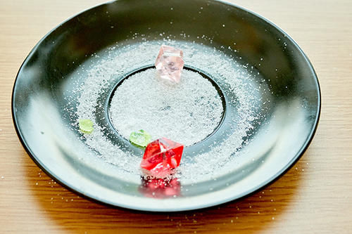 为何提倡女人要长期佩戴银手镯？坚持下去，能收获哪些好处？