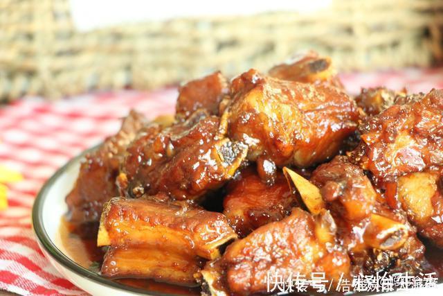 蚝油不是酱油，不能做什么都放，牢记4放4不放，以后不会再用错