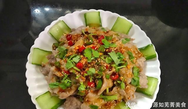 牛肉不炒不煮,教你特色做法,肉片鲜嫩薄如纸,营养低脂又好吃