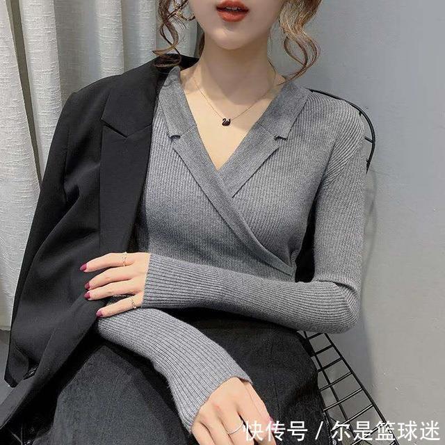 突然发现一秋衫叫“围裹衫”,6070后穿,气质韵味十足!