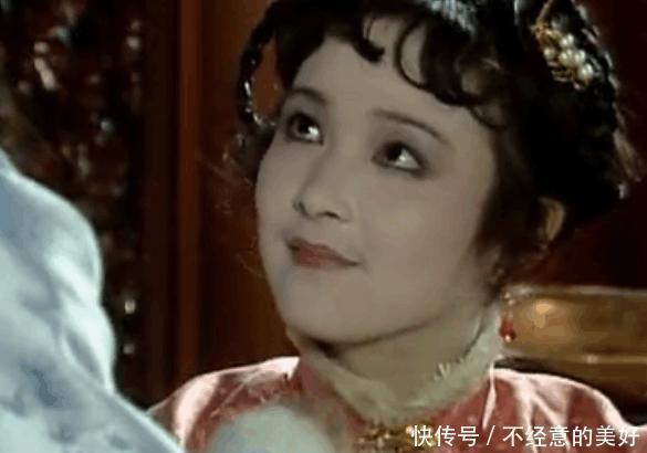 女孩|薛家、李家、邢夫人家来了几个女孩,为什么贾母唯独对宝琴好