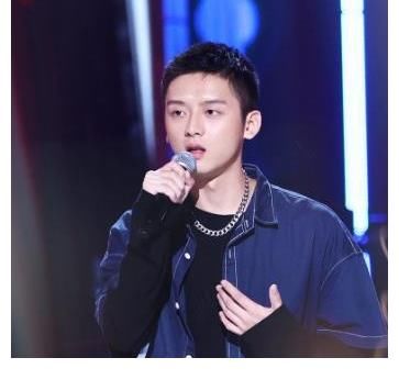 导师|《中国好声音》：李克勤会说话，张碧晨好奇心重，那英多说多错！