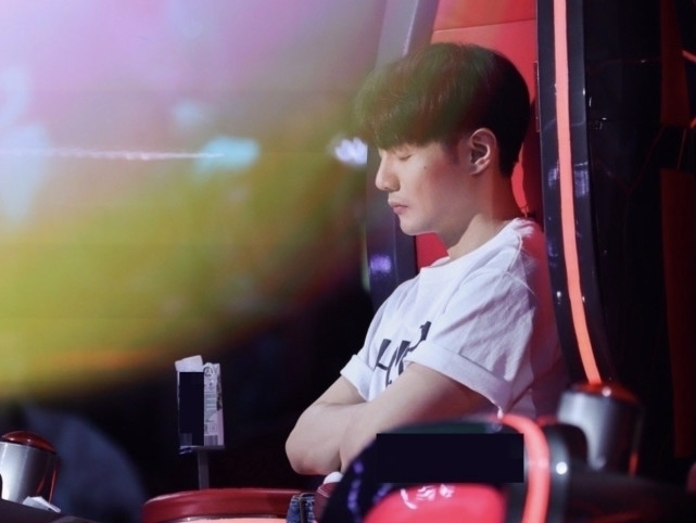 好声音:盲选时拿一手烂牌,把最强的淘汰,如今败了却说后悔了