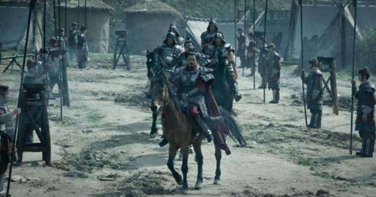 年轻人|韩信被杀时高呼三个字，如今年轻人喝过酒，都喜欢说！