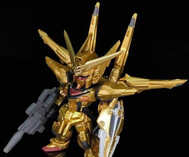 模玩|[模玩评测] 食玩FW 新GC 金色机体套装（GOLD EDITION）