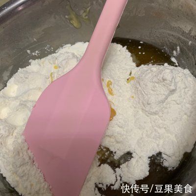 奶奶|我奶奶教我的月饼的技巧，一定要加它才好吃
