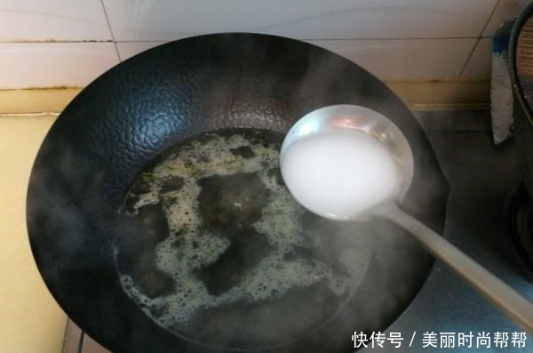 入锅中|不论男女,晚餐吃它,清肠排宿便,口臭便秘慢慢消,赘肉悄悄没了