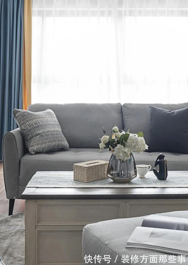 美学感|138平美式风三居室，客厅是宽阔而富有前史气味的