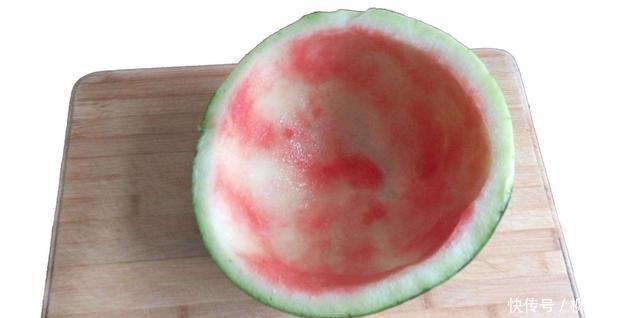 花盆|钓鱼用不完的蚯蚓,可以这样保存,都不用花钱再买了