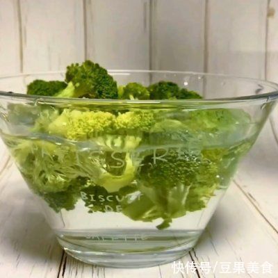 油醋汁|#一周减脂不重样#减脂蔬菜沙拉这样做，才好吃哦
