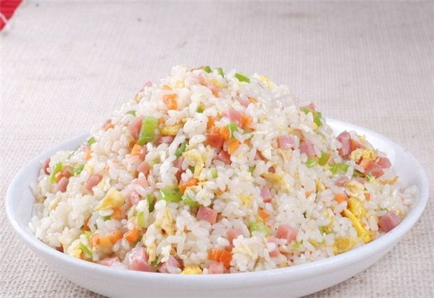 炒饭的完美变身，色香味全部升级，宝妈们再也不担心宝宝挑食了