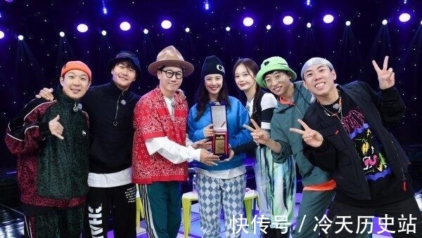 RM获东亚网PICK“百岁综艺奖”!